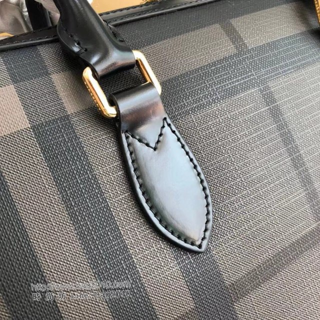 Burberry專櫃新款男包 巴寶莉經典煙熏格紋男士手提公事包  db1244